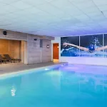 Alaska 7 130 M2 Balcony In Parking * Val Thorens