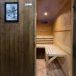 Alaska 7 130 M2 Balcony In Parking * Val Thorens