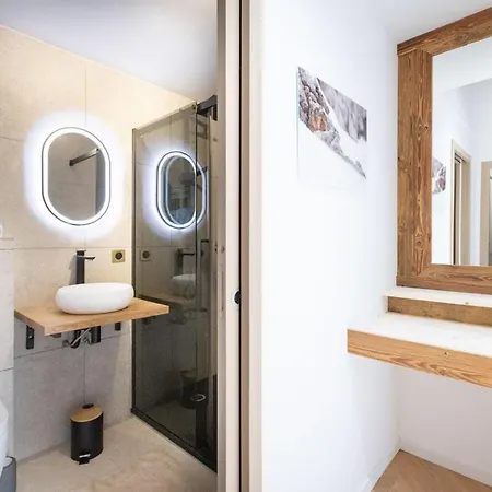 Alaska 7 130 M2 Balcony In Parking * Валь-Торанс