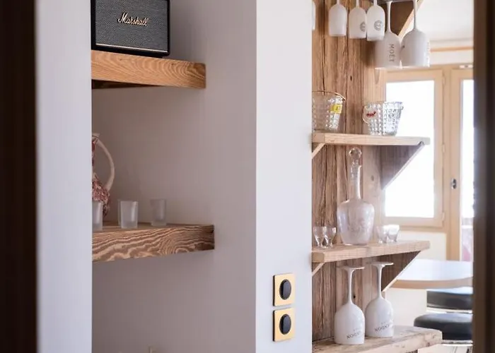 Апартаменты Alaska 7 130 M2 Balcony In Parking