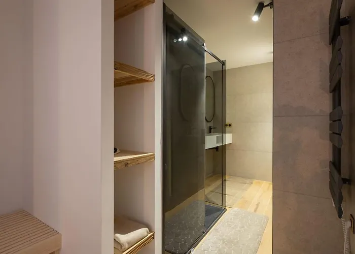 Alaska 7 130 M2 Balcony In Parking